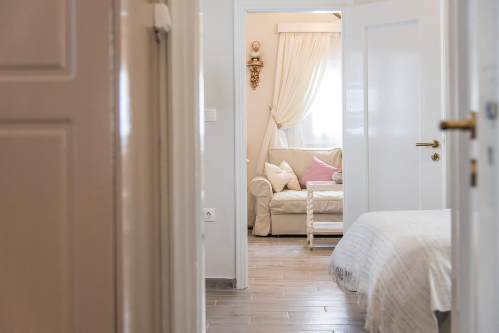 Iokasti Villa Fira  Rom bilde
